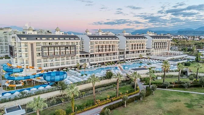 DIAMOND DE LUXE HOTEL & SPA
